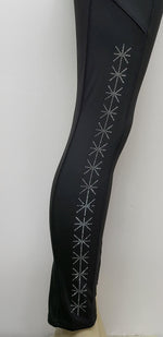 Pocket Leggings with Rhinestone Design