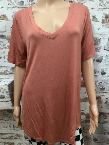 Plus Size Light Paprika V Neck Hi-Low Short Sleeve Tunic