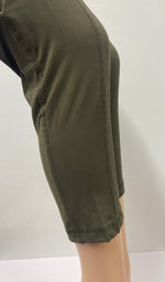 Yoga Waist Capri w/ Pockets