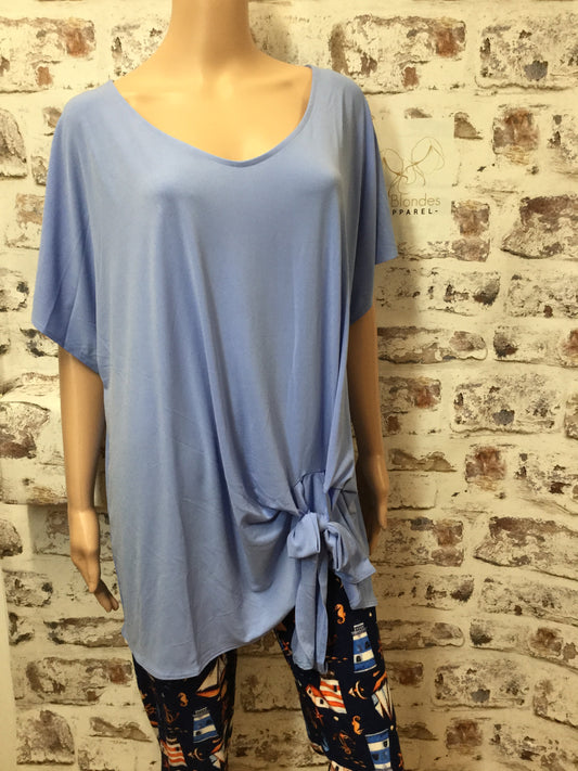 Plus Size Spring Blue Short Sleeve Top with Knotted Accent