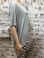 Plus Size Light Grey   V Neck Hi-Low Short Sleeve Tunic