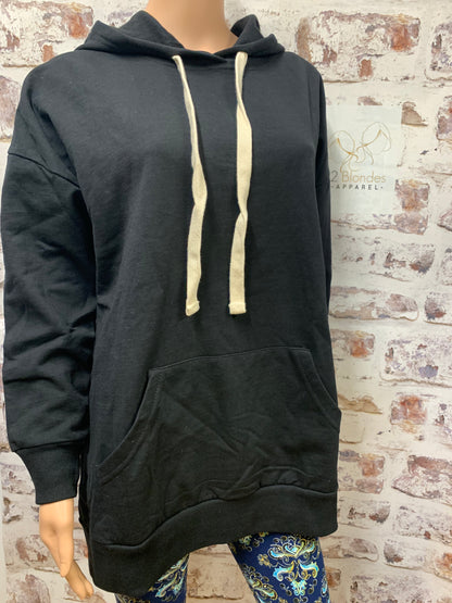 Pull Over Black Hooded Sweatshirt