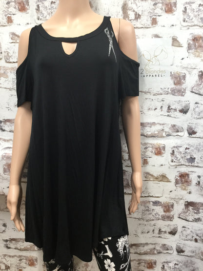 Stylist Cold Shoulder w/rhinestone Scissor Top